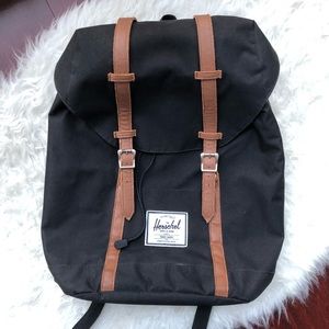 Herschel Retreat Mid-Volume Backpack